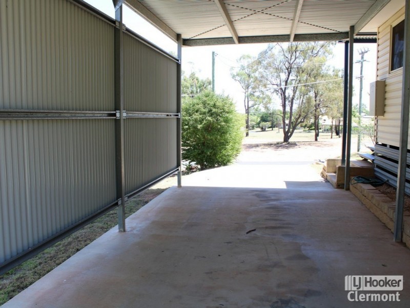 27 Blair Street, Clermont QLD 4721