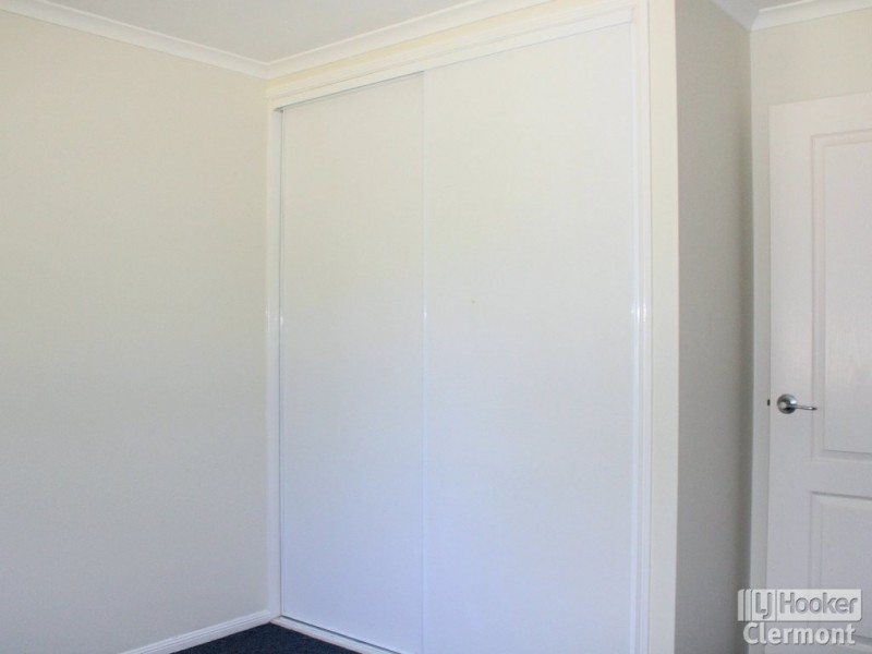 27 Blair Street, Clermont QLD 4721