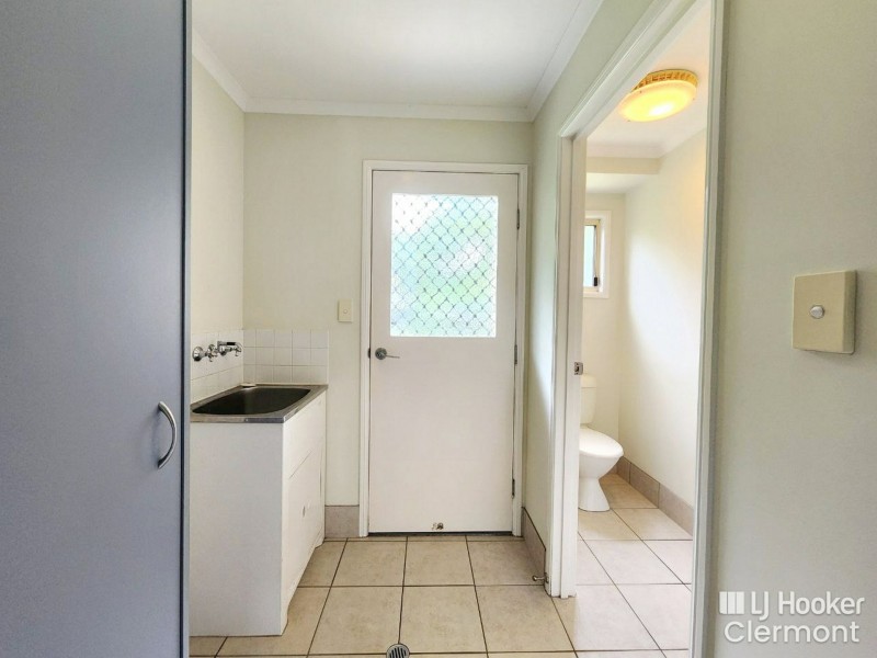 27 Blair Street, Clermont QLD 4721