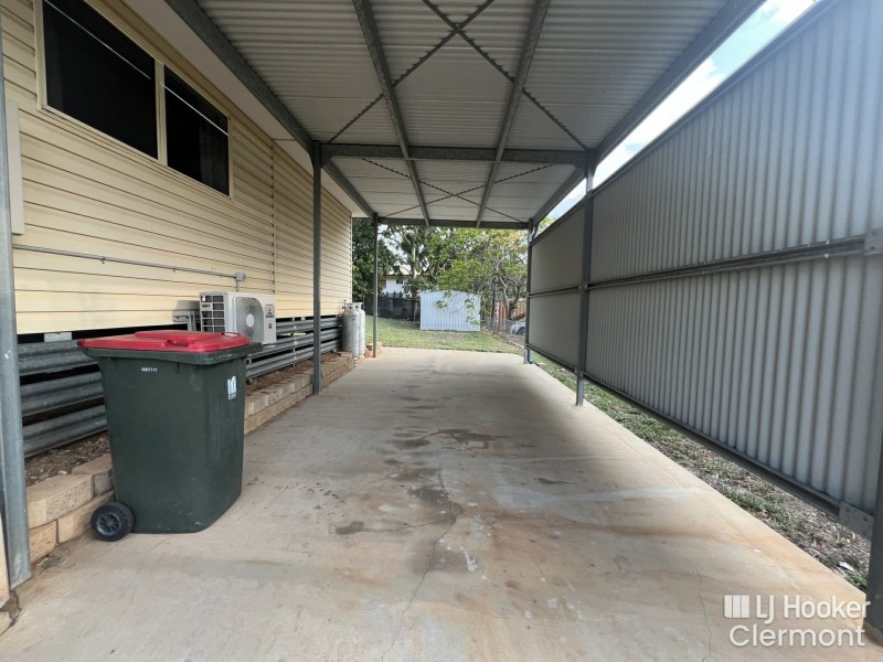 27 Blair Street, Clermont QLD 4721