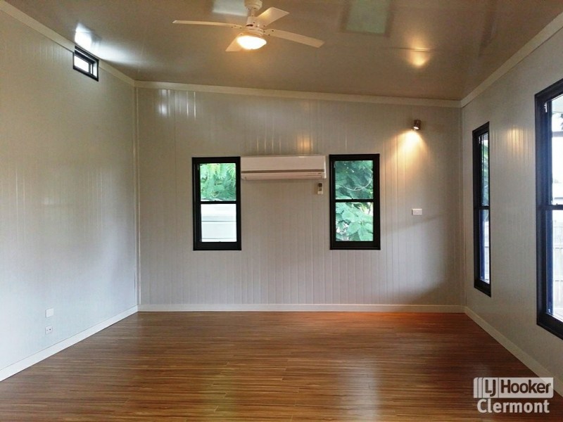 11 French Court, Clermont QLD 4721