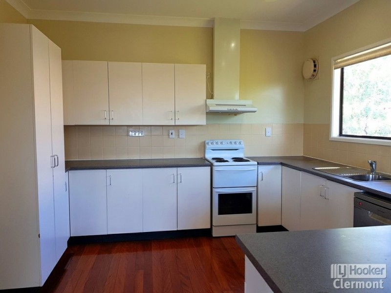 69 Francis Street, Clermont QLD 4721