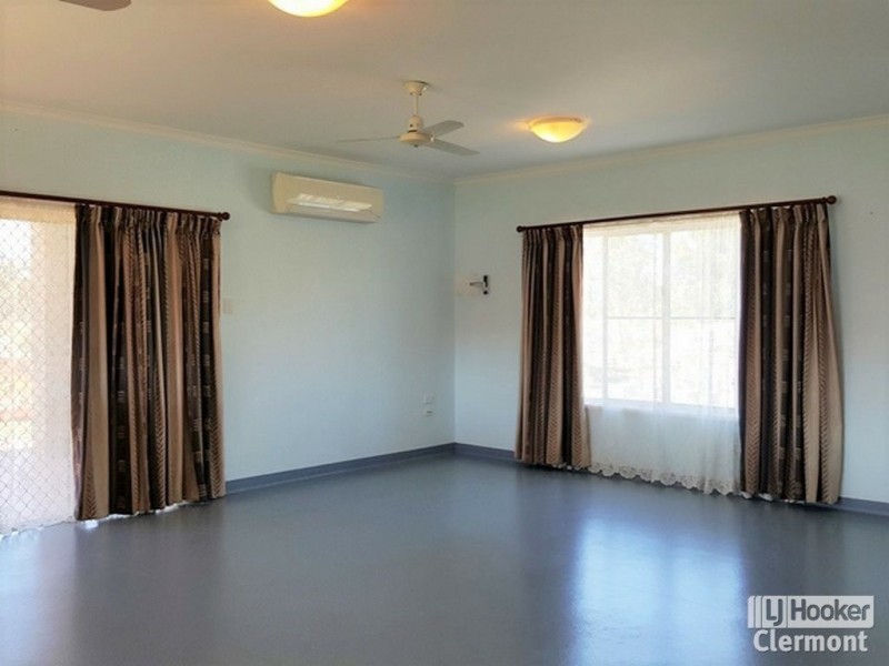 12 East Lane, Clermont QLD 4721