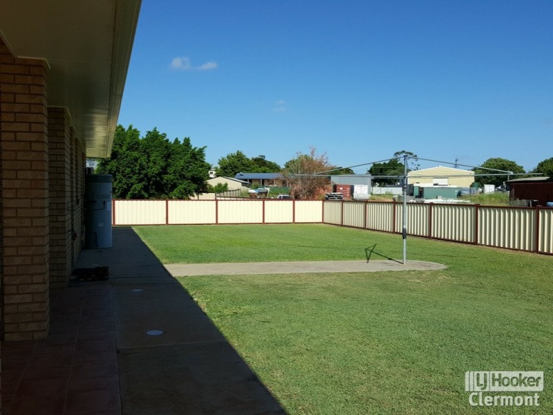 12 East Lane, Clermont QLD 4721