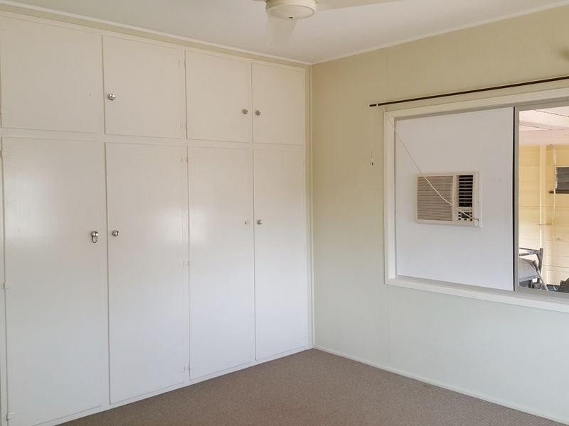 1/16 Kitchener Street, Clermont QLD 4721