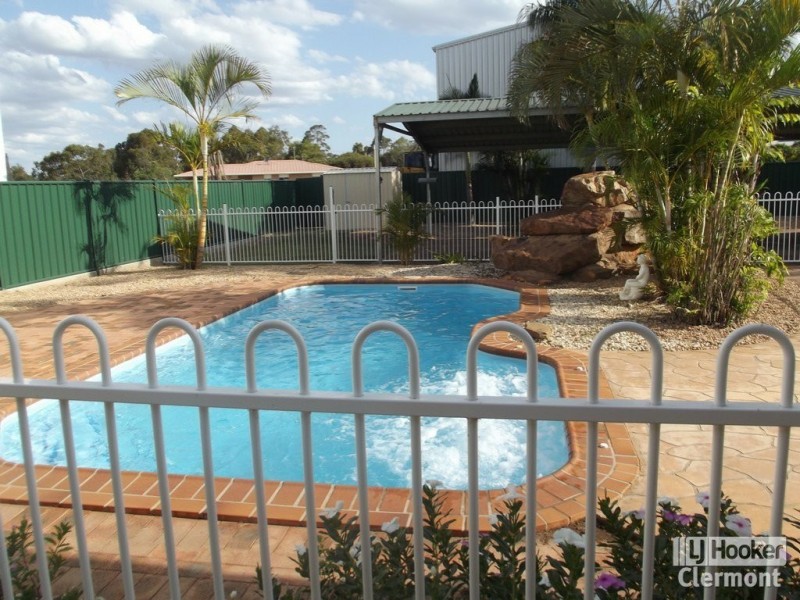 7 Jupiter Street, Clermont QLD 4721