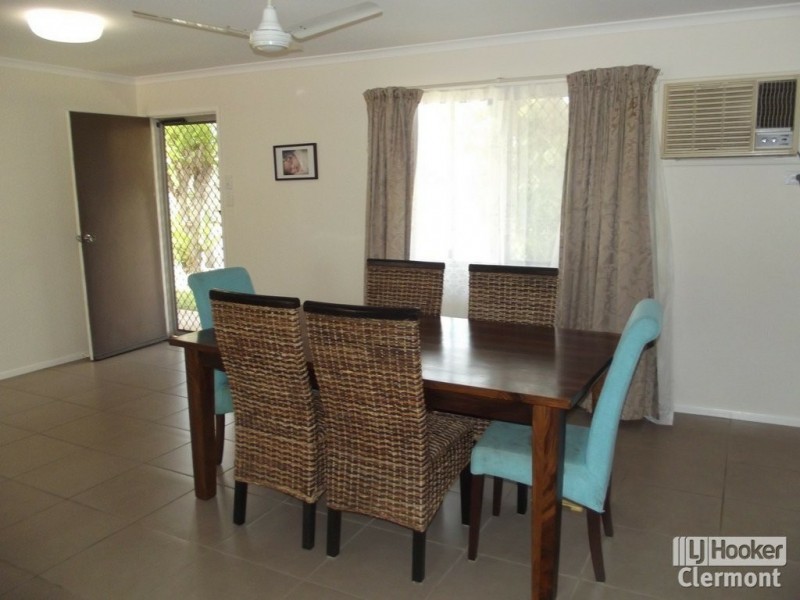 7 Jupiter Street, Clermont QLD 4721