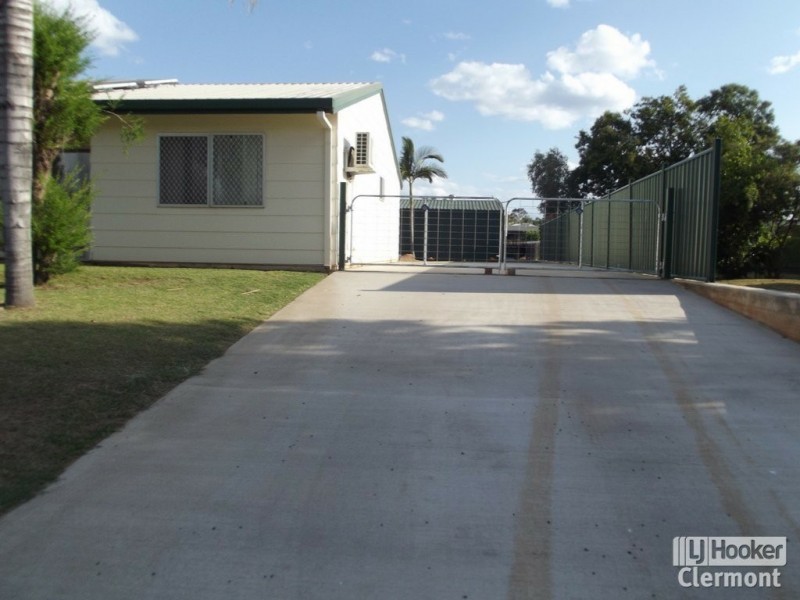 7 Jupiter Street, Clermont QLD 4721
