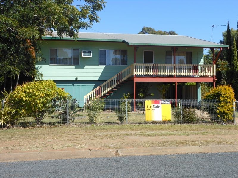 10 McLean Street, Capella QLD 4723