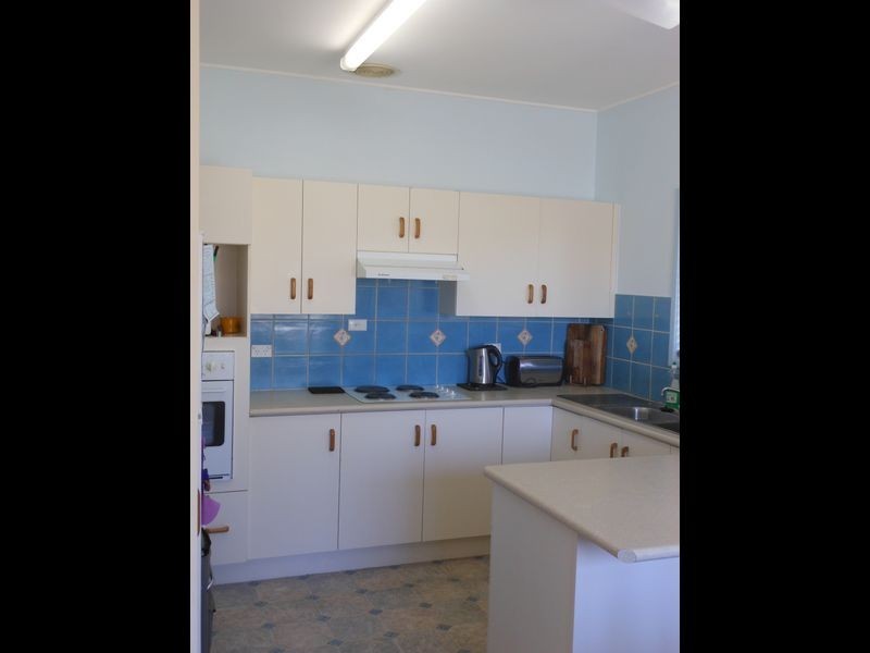 10 McLean Street, Capella QLD 4723