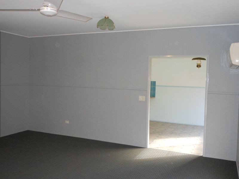 10 McLean Street, Capella QLD 4723