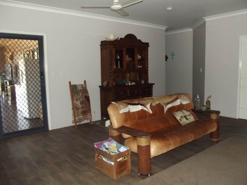 155 Racecourse Road, Clermont QLD 4721