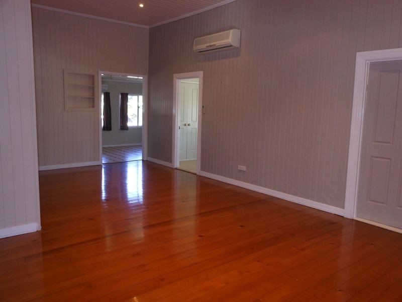 45 Sirius Street, Clermont QLD 4721