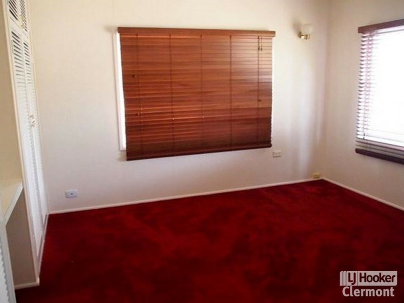 72 Capricorn Street, Clermont QLD 4721