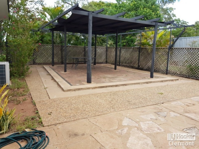 72 Capricorn Street, Clermont QLD 4721