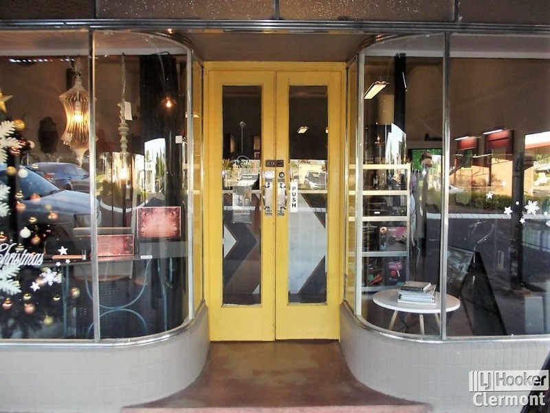 - Salon in Main, Clermont QLD 4721