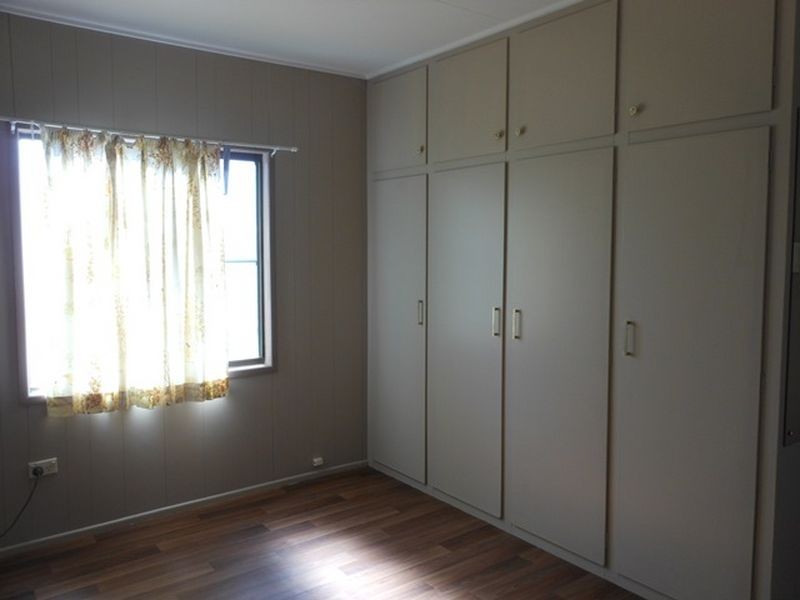 1/25 Monash Court, Clermont QLD 4721