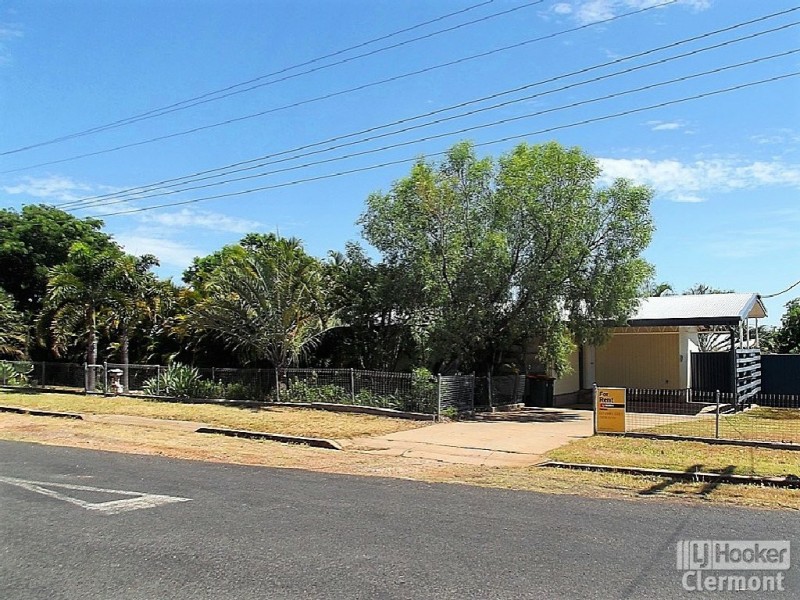 2 Daintree Street, Clermont QLD 4721