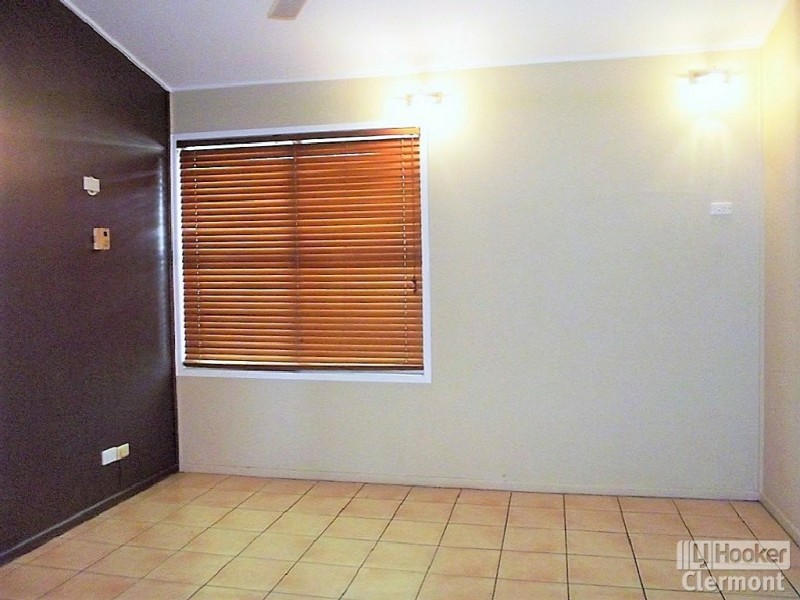 2 Daintree Street, Clermont QLD 4721