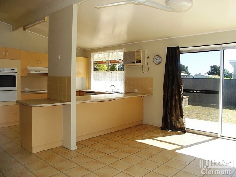 2 Daintree Street, Clermont QLD 4721