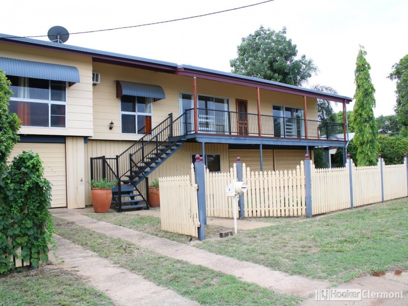 8 Kitchener Street, Clermont QLD 4721