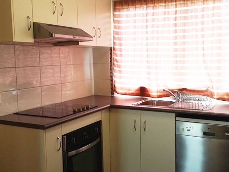 2/6 East Lane, Clermont QLD 4721