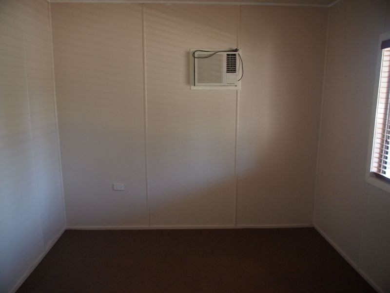 69 Box Street, Clermont QLD 4721