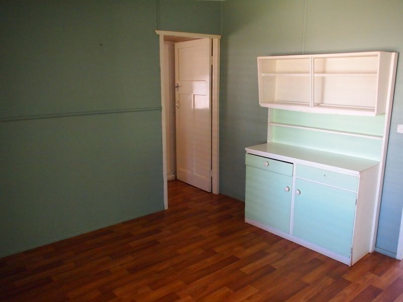 69 Box Street, Clermont QLD 4721