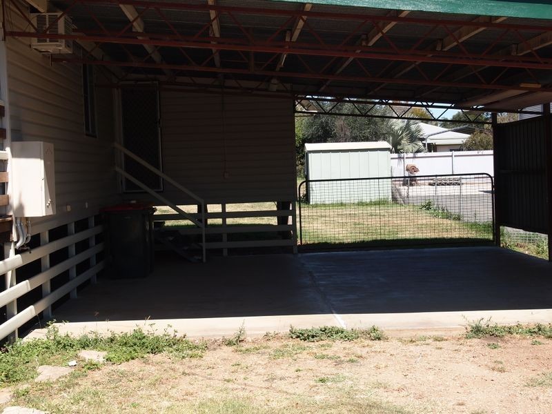 69 Box Street, Clermont QLD 4721