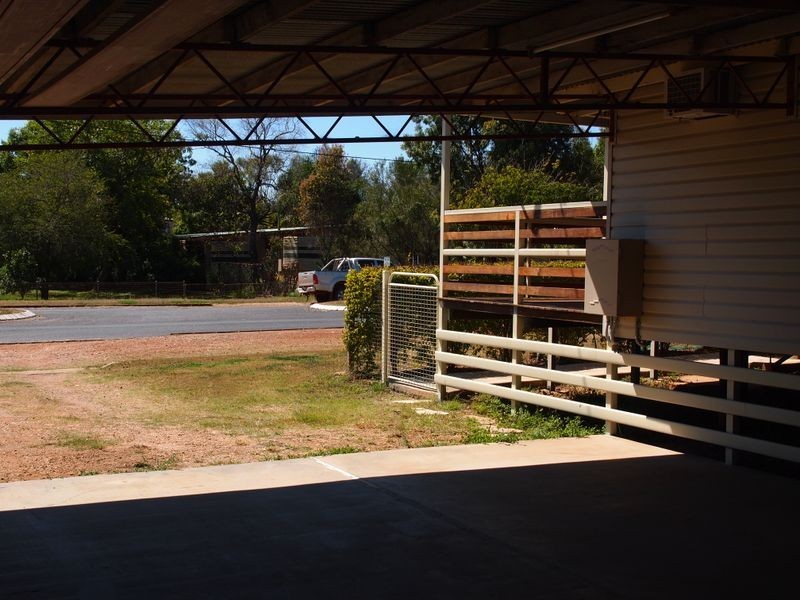 69 Box Street, Clermont QLD 4721