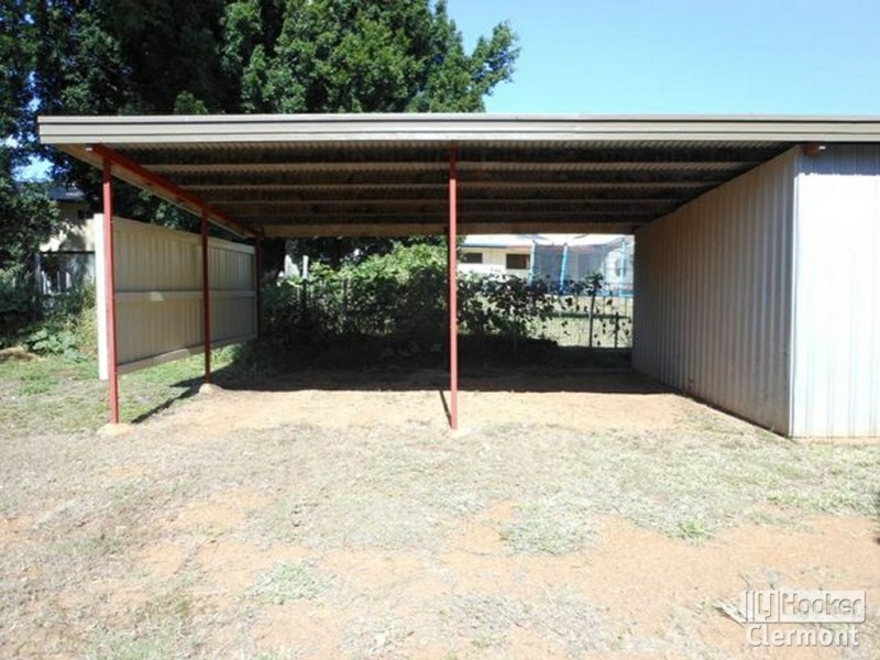 Unit 1/25 Monash Court, Clermont QLD 4721