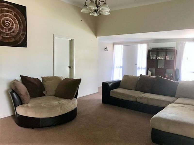 56 Capricorn Street, Clermont QLD 4721