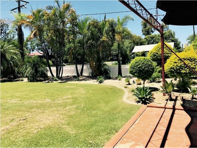 56 Capricorn Street, Clermont QLD 4721