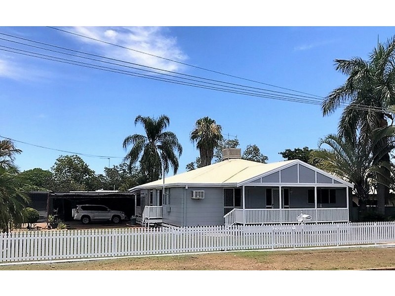 56 Capricorn Street, Clermont QLD 4721