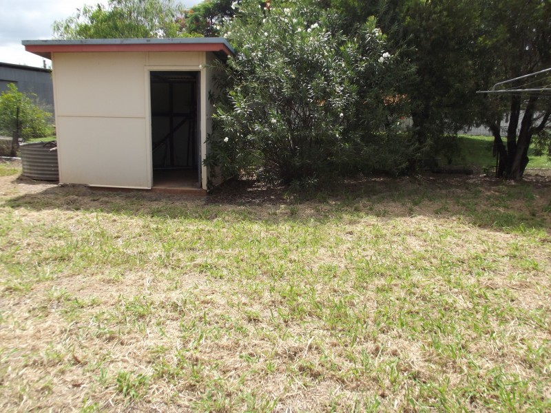 11 Beatty Street, Clermont QLD 4721