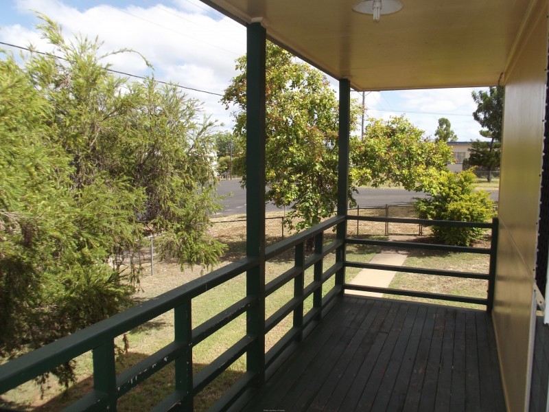 39 Beatty Street, Clermont QLD 4721