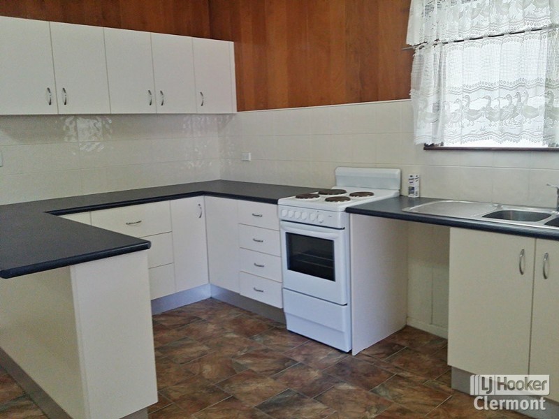 39 French Street, Clermont QLD 4721