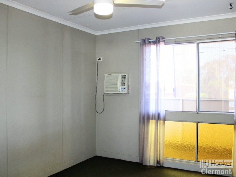 Unit 1/33 Tropic Street, Clermont QLD 4721