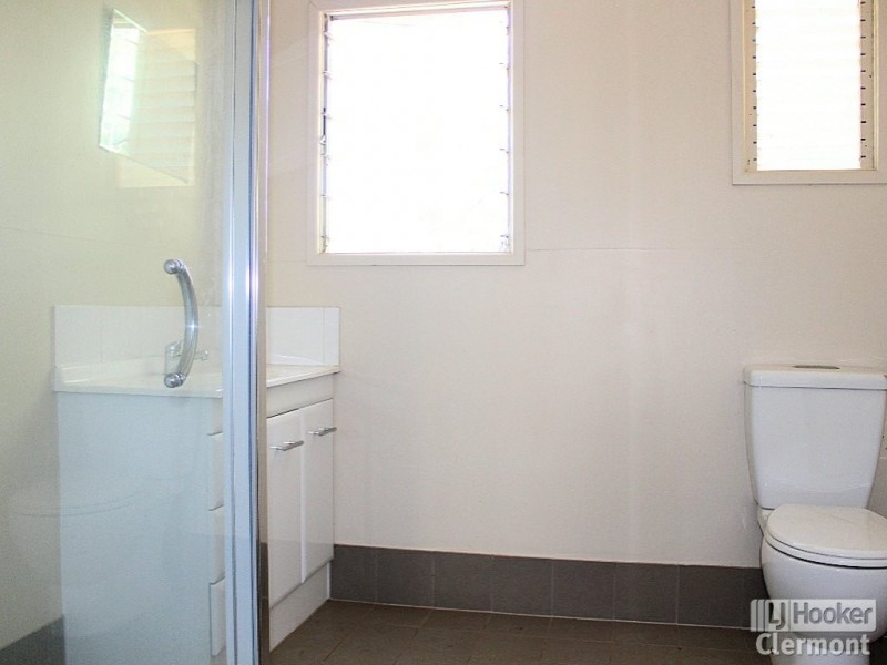 64 Daintree Street, Clermont QLD 4721