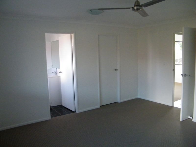 16 Scotts Peak Drive, Capella QLD 4723