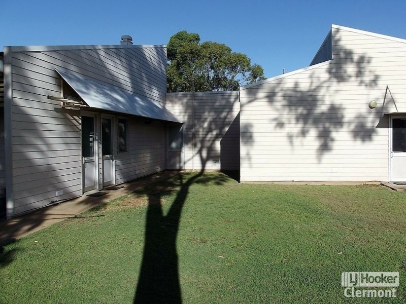 6 McDonald Flat Road, Clermont QLD 4721