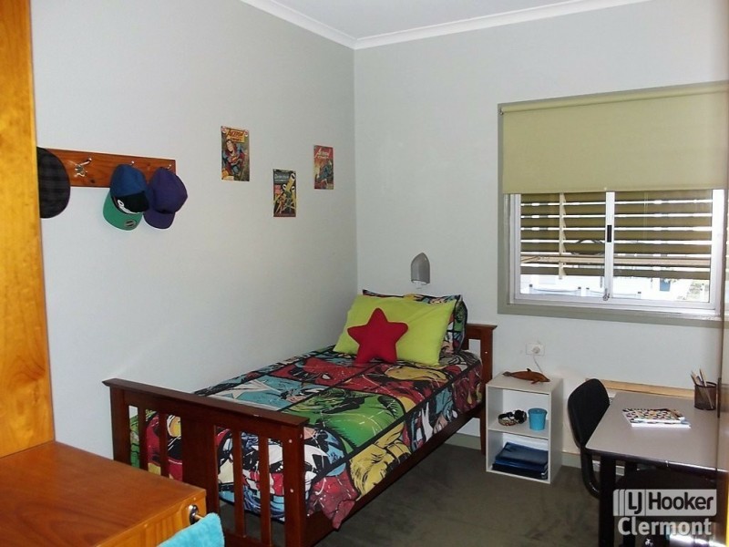 6 McDonald Flat Road, Clermont QLD 4721