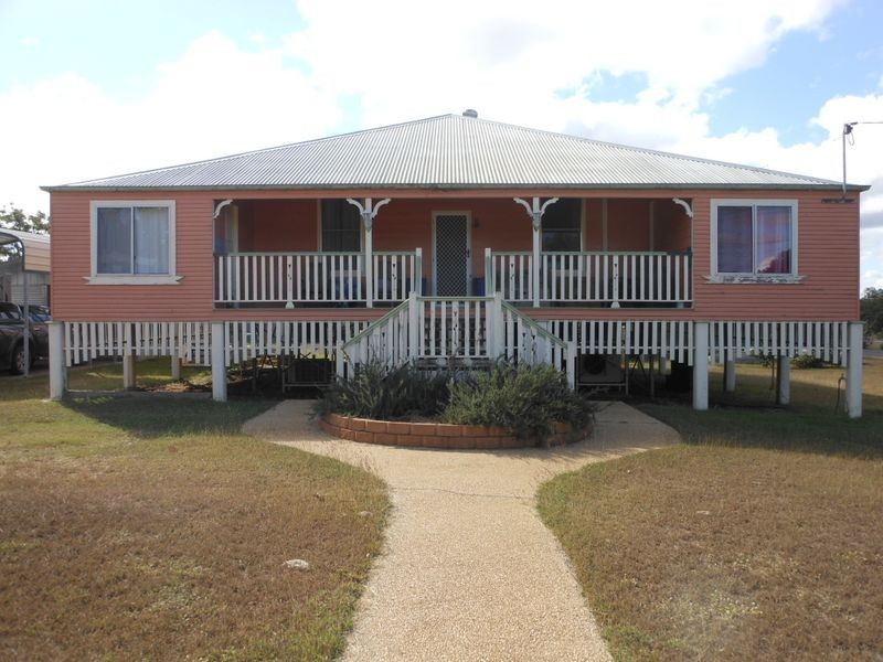 2 Sirius Street, Clermont QLD 4721
