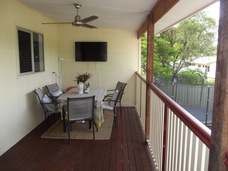 16 Playfair Street, Clermont QLD 4721