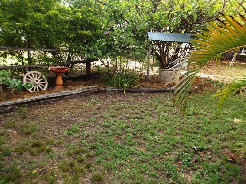 16 Playfair Street, Clermont QLD 4721