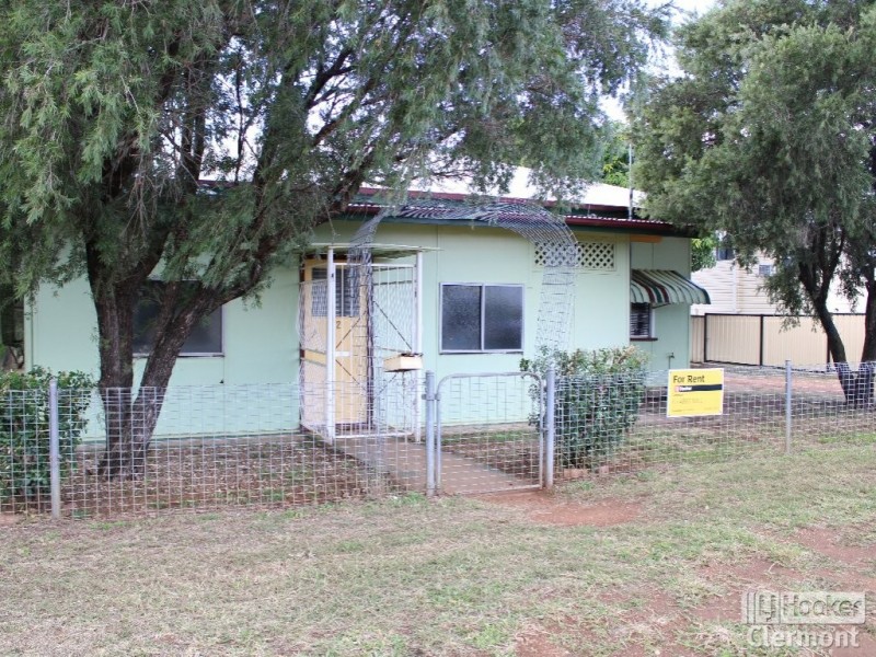 82 Herschel Street, Clermont QLD 4721