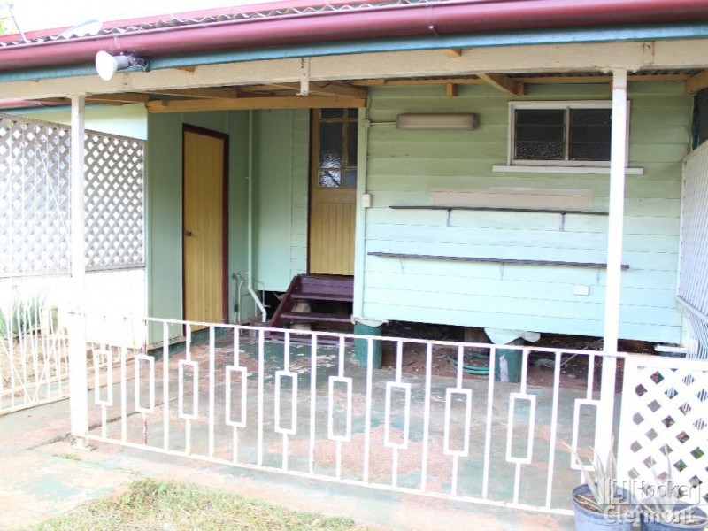 82 Herschel Street, Clermont QLD 4721