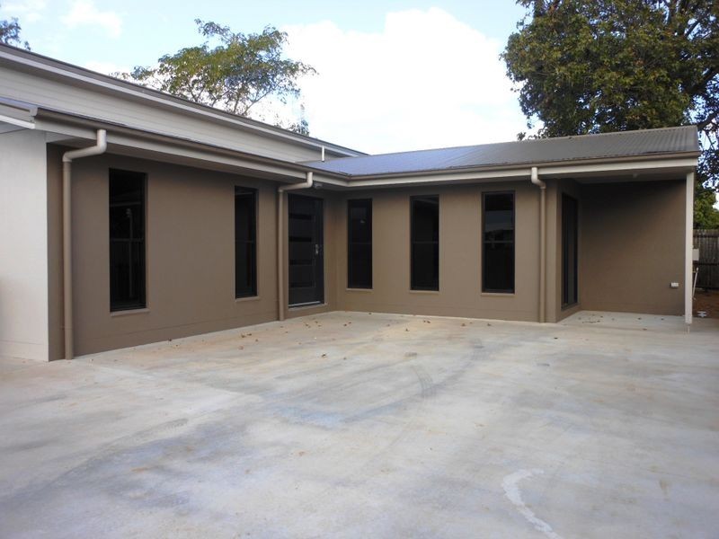 2/25 Jellicoe Street, Clermont QLD 4721