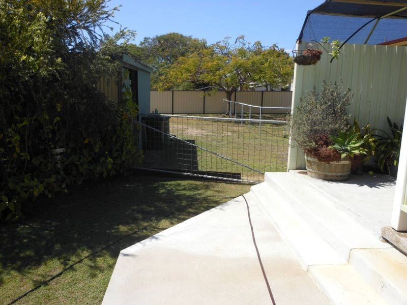 28 Monash Street, Clermont QLD 4721