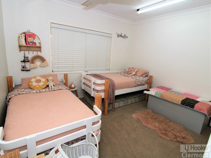 28 Monash Street, Clermont QLD 4721